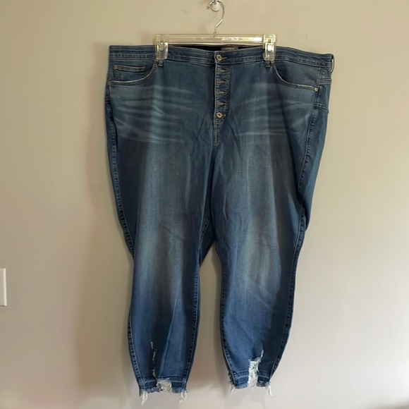 Torrid bombshell skinny jeans button fly distressed ankle size 30 - Picture 1 of 8